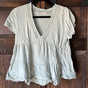 Altar’s State mint green top, size M